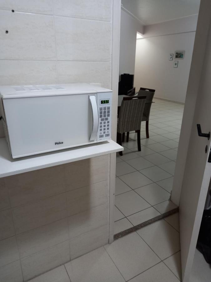 Apartamento Em Pitangueiras - 100 Metros Da Praia Guaruja Exterior photo